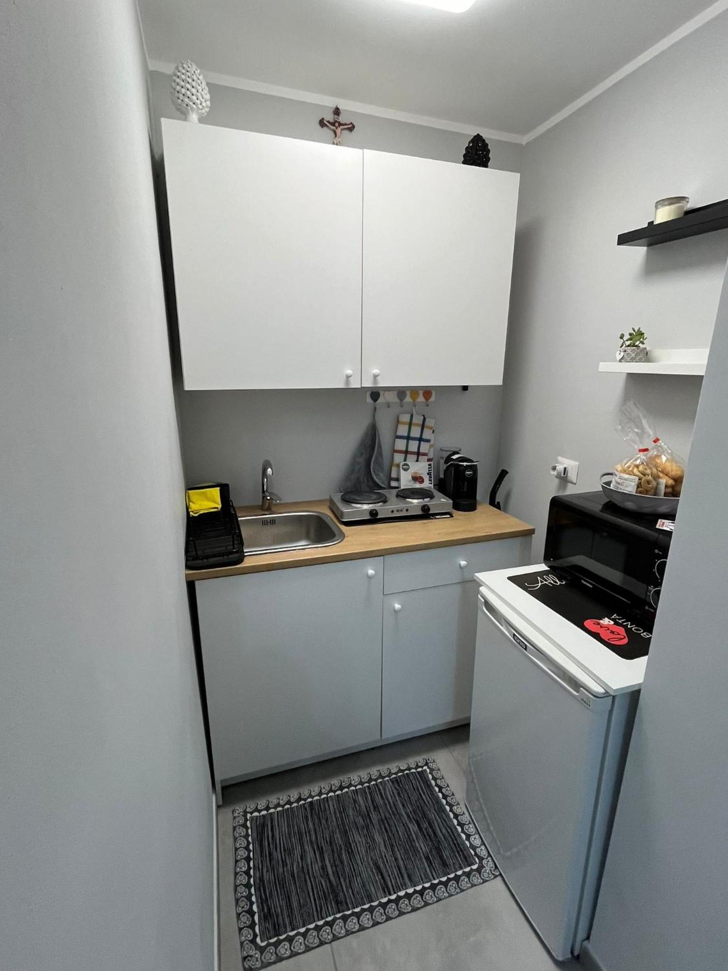 Casa Vacanze I 4 Diamanti Room 1 Catania Bagian luar foto